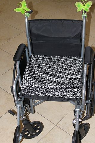 Easy Cushion Cover Pattern for wheelchair: moved to SpruceAndFjell.com